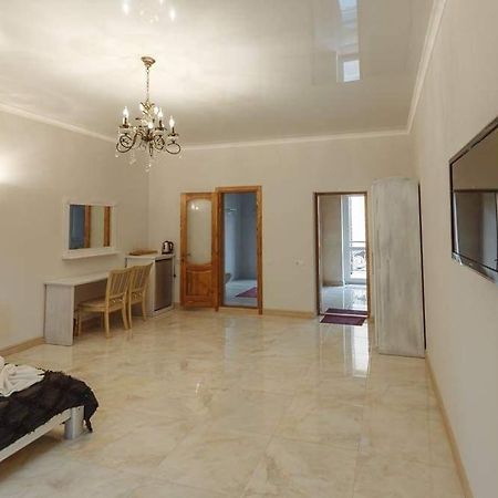Бутик 2017 Hotell Bilhorod-Dnistrovskyj Eksteriør bilde