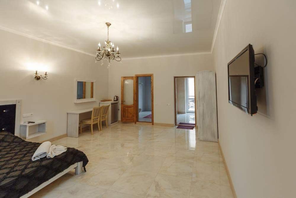Бутик 2017 Hotell Bilhorod-Dnistrovskyj Eksteriør bilde