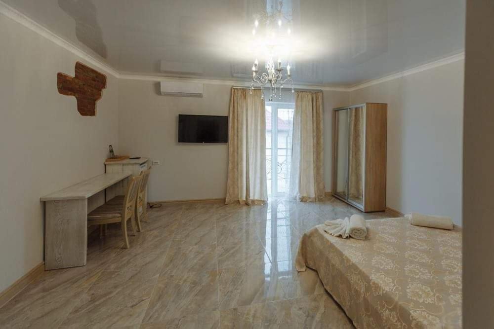 Бутик 2017 Hotell Bilhorod-Dnistrovskyj Eksteriør bilde