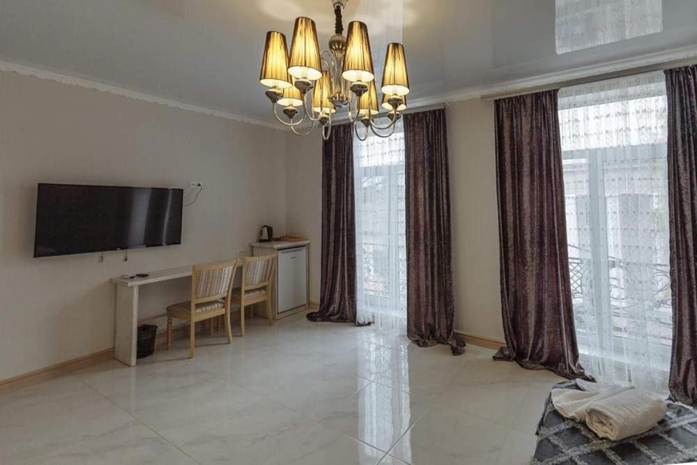 Бутик 2017 Hotell Bilhorod-Dnistrovskyj Eksteriør bilde